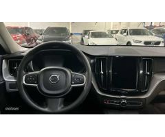 Volvo XC 60 XC60 Core, B4 (diesel), Diesel de 2022 con 79.900 Km por 35.900 EUR. en Madrid