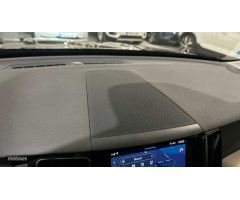 Volvo XC 60 XC60 Core, B4 (diesel), Diesel de 2022 con 79.900 Km por 35.900 EUR. en Madrid