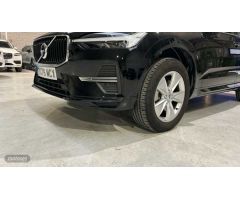 Volvo XC 60 XC60 Core, B4 (diesel), Diesel de 2022 con 79.900 Km por 35.900 EUR. en Madrid