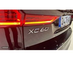 Volvo XC 60 XC60 Core, B4 (diesel), Diesel de 2022 con 79.900 Km por 35.900 EUR. en Madrid