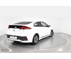 Hyundai Ioniq 1.6 GDI Klass de 2021 con 36.188 Km por 19.900 EUR. en Barcelona