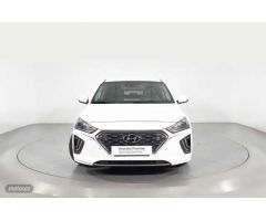Hyundai Ioniq 1.6 GDI Klass de 2021 con 36.188 Km por 19.900 EUR. en Barcelona