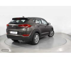 Hyundai Tucson 1.6 GDI BD Klass Nav 4x2 131 de 2017 con 69.947 Km por 16.900 EUR. en Barcelona
