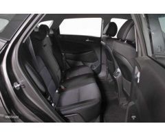 Hyundai Tucson 1.6 GDI BD Klass Nav 4x2 131 de 2017 con 69.947 Km por 16.900 EUR. en Barcelona