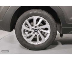 Hyundai Tucson 1.6 GDI BD Klass Nav 4x2 131 de 2017 con 69.947 Km por 16.900 EUR. en Barcelona