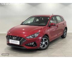 Hyundai i30 1.0 TGDI Klass 48V 120 de 2021 con 16.000 Km por 16.900 EUR. en Barcelona