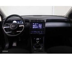 Hyundai Tucson 1.6 TGDI Maxx 4x2 de 2024 con 10.438 Km por 27.900 EUR. en Vizcaya