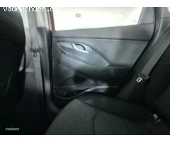 Hyundai i30 1.0 TGDI Klass LR 48V 120 de 2024 con 26.061 Km por 19.900 EUR. en Madrid
