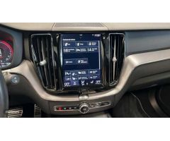 Volvo XC 60 2.0 T6 AWD RECHARGE R-DESIGN AUTO 340 CV de 2021 con 76.085 Km por 39.900 EUR. en A Coru