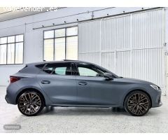 Cupra Leon 1.4 VZ e-HYBRID 245CV DSG de 2021 con 62.974 Km por 30.490 EUR. en Barcelona