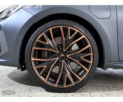 Cupra Leon 1.4 VZ e-HYBRID 245CV DSG de 2021 con 62.974 Km por 30.490 EUR. en Barcelona