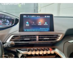 Peugeot 3008 Active hdi de 2019 con 65.000 Km por 15.300 EUR. en Sevilla
