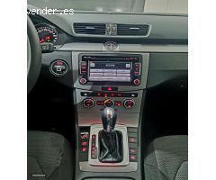 Volkswagen Passat 2.0 tdi advance dsg de 2014 con 84.000 Km por 13.800 EUR. en Sevilla