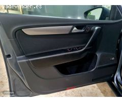 Volkswagen Passat 2.0 tdi advance dsg de 2014 con 84.000 Km por 13.800 EUR. en Sevilla