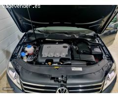 Volkswagen Passat 2.0 tdi advance dsg de 2014 con 84.000 Km por 13.800 EUR. en Sevilla