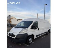 Peugeot Boxer 2011 de 2011 con 236.803 Km por 16.500 EUR. en Tenerife