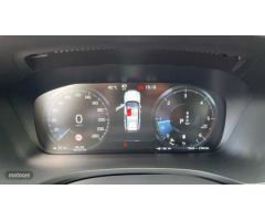 Volvo V 60 V60 Cross Country, B4 AWD mild hybrid de 2021 con 84.808 Km por 31.990 EUR. en Huelva