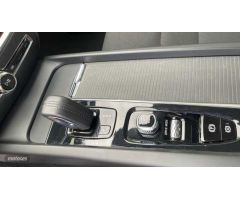Volvo V 60 V60 Cross Country, B4 AWD mild hybrid de 2021 con 84.808 Km por 31.990 EUR. en Huelva