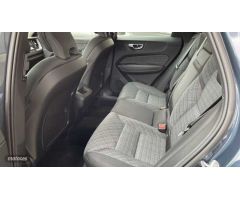 Volvo XC 60 XC60 Core, B4 Mild Hybrid, Diesel de 2024 con 38.894 Km por 39.490 EUR. en Huelva