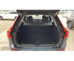 Volvo XC 60 XC60 Core, B4 Mild Hybrid, Diesel de 2024 con 38.894 Km por 39.490 EUR. en Huelva