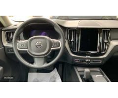 Volvo XC 60 XC60 Core, B4 Mild Hybrid, Diesel de 2024 con 29.391 Km por 39.990 EUR. en Huelva