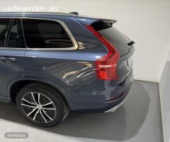 Volvo XC 90 Momentum Pro, B5 AWD mild hybrid 7 plazas (diesel), 7 Asientos de 2021 con 81.944 Km por