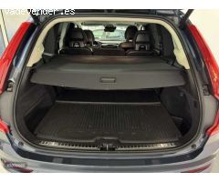 Volvo XC 90 Momentum Pro, B5 AWD mild hybrid 7 plazas (diesel), 7 Asientos de 2021 con 81.944 Km por