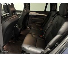 Volvo XC 90 Momentum Pro, B5 AWD mild hybrid 7 plazas (diesel), 7 Asientos de 2021 con 81.944 Km por