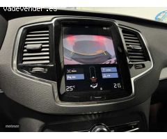 Volvo XC 90 Momentum Pro, B5 AWD mild hybrid 7 plazas (diesel), 7 Asientos de 2021 con 81.944 Km por