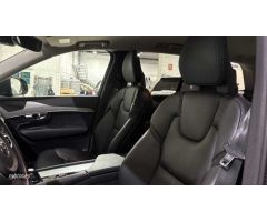 Volvo XC 90 2.0 B5 D MOMENTUM PRO AWD AUTO 5P 7 Plazas de 2021 con 90.000 Km por 47.900 EUR. en Alic