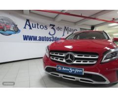 Mercedes Clase GLA 180 Aut de 2018 con 125.000 Km por 19.990 EUR. en Tenerife