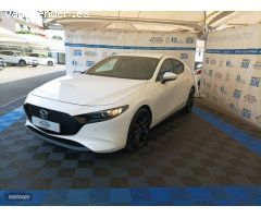 Mazda Mazda3 2.0 EVOLUTION 5P de 2021 con 36.966 Km por 22.500 EUR. en Pontevedra