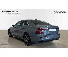 Volvo S60 S60 Core, B4, Gasolina de 2023 con 29.284 Km por 36.900 EUR. en Barcelona