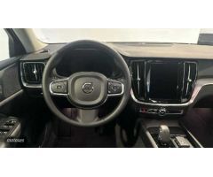 Volvo S60 S60 Core, B4, Gasolina de 2023 con 29.284 Km por 36.900 EUR. en Barcelona