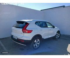 Volvo XC40 XC40 D3 AWD BUSINESS PLUS AUTO de 2020 con 65.480 Km por 30.490 EUR. en Sevilla
