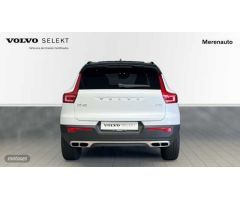 Volvo XC40 2.0 D3 R-DESIGN AUTO 150 CV de 2019 con 104.700 Km por 29.900 EUR. en A Coruna