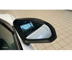 Volvo XC40 2.0 D3 R-DESIGN AUTO 150 CV de 2019 con 104.700 Km por 29.900 EUR. en A Coruna