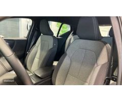 Volvo XC40 2.0 B3 CORE AUTO 163 CV de 2024 con 32.097 Km por 33.300 EUR. en A Coruna