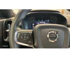 Volvo XC40 2.0 B3 CORE AUTO 163 CV de 2024 con 32.097 Km por 33.300 EUR. en A Coruna