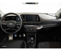 Hyundai Bayon 1.0 TGDI 48V Maxx de 2021 con 57.600 Km por 16.490 EUR. en Cadiz