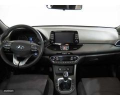 Hyundai i30 i30 1.6CRDi Klass 116 de 2020 con 95.328 Km por 15.990 EUR. en Cadiz