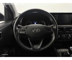 Hyundai i10 1.0 MPI Klass de 2022 con 15.959 Km por 12.400 EUR. en Barcelona