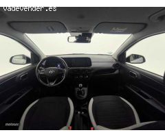 Hyundai i10 1.0 MPI Klass de 2022 con 15.959 Km por 12.400 EUR. en Barcelona