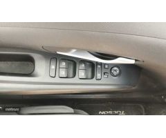 Hyundai Tucson 1.6 TGDI 48V Maxx 4x2 de 2021 con 27.279 Km por 24.490 EUR. en Madrid