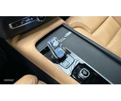 Volvo XC 90 XC90 Recharge Plus, T8 AWD Hibrido enchufable, Electrico/Gasolina, Dark, 7 Plaza de 2023
