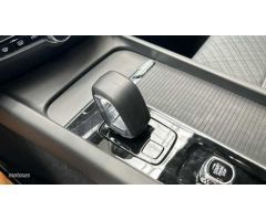 Volvo S60 S60 Core, B4 Mild Hybrid, Gasolina de 2024 con 15 Km por 44.900 EUR. en Madrid