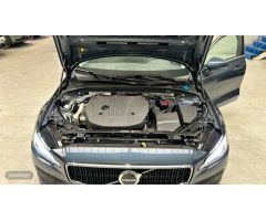 Volvo S60 S60 Core, B4 Mild Hybrid, Gasolina de 2024 con 15 Km por 44.900 EUR. en Madrid