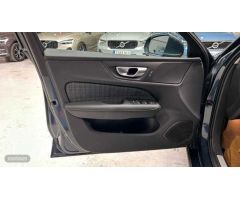 Volvo S60 S60 Core, B4 Mild Hybrid, Gasolina de 2024 con 15 Km por 44.900 EUR. en Madrid