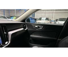 Volvo S60 S60 Core, B4 Mild Hybrid, Gasolina de 2024 con 15 Km por 44.900 EUR. en Madrid