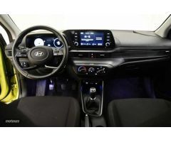 Hyundai i20 1.2 MPI Klass de 2024 con 13.348 Km por 18.990 EUR. en A Coruna